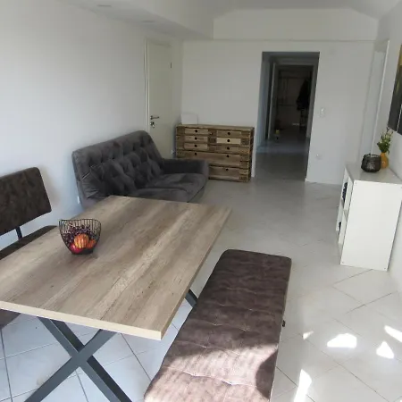 Apartment Wohlfuehlwohnung In *